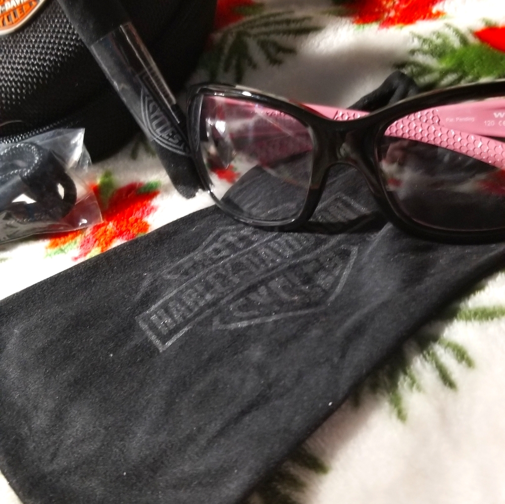 Woman's Harley Davidson Willy X Sun Glasses